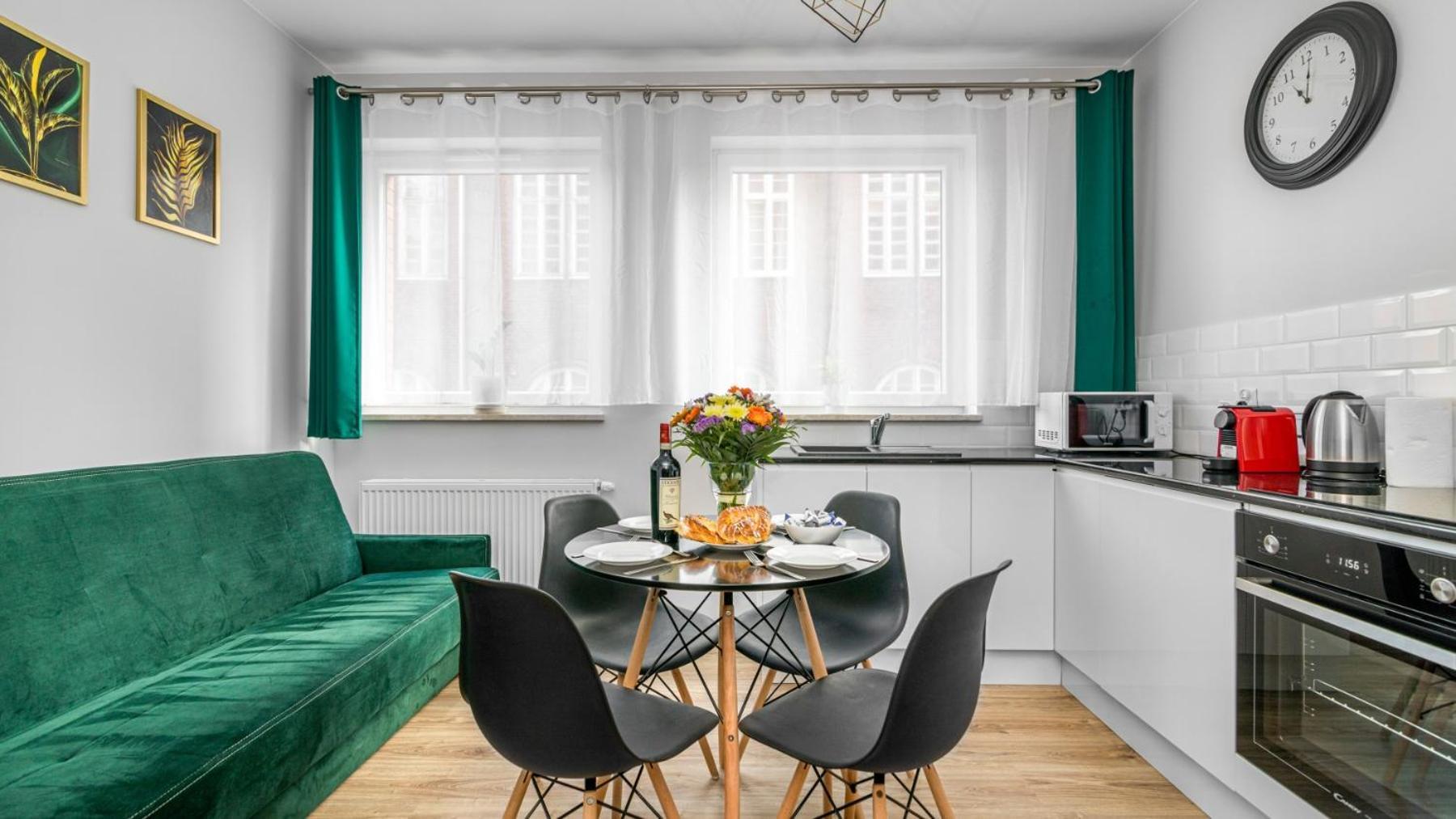 Relax Apartments - Gdansk Central & Parking Екстериор снимка